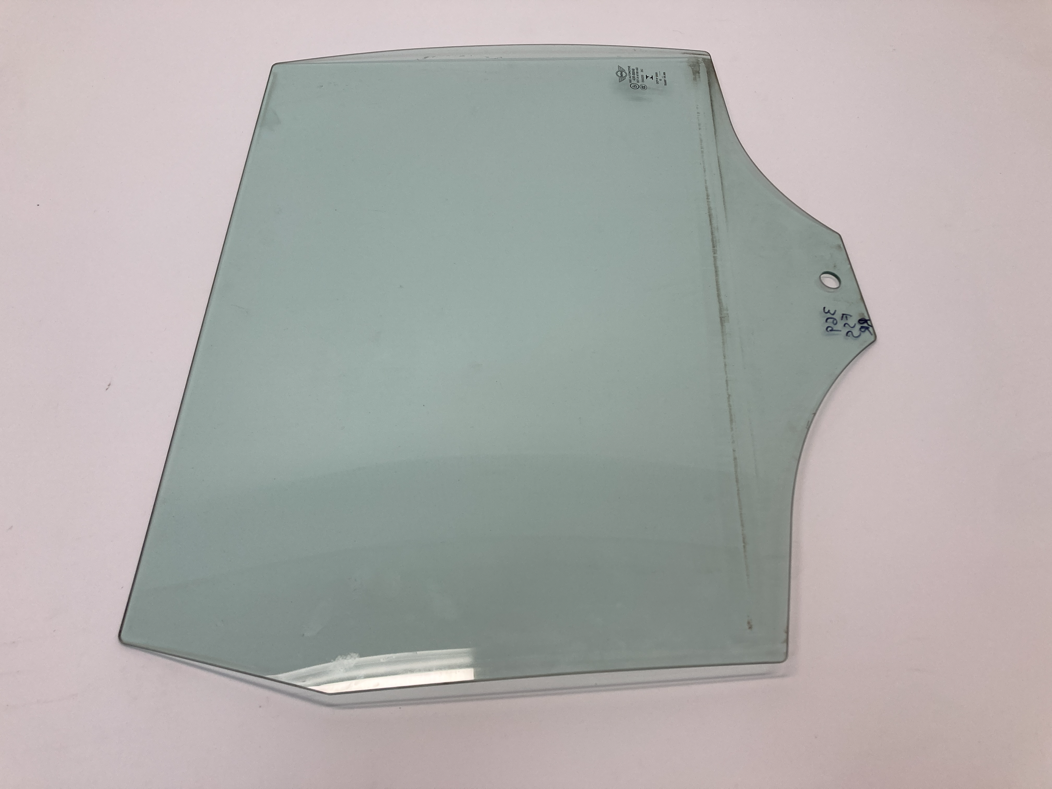 Mini Cooper, Mini Cooper 5 Door Right Rear Door Window Glass 51357320288 F55